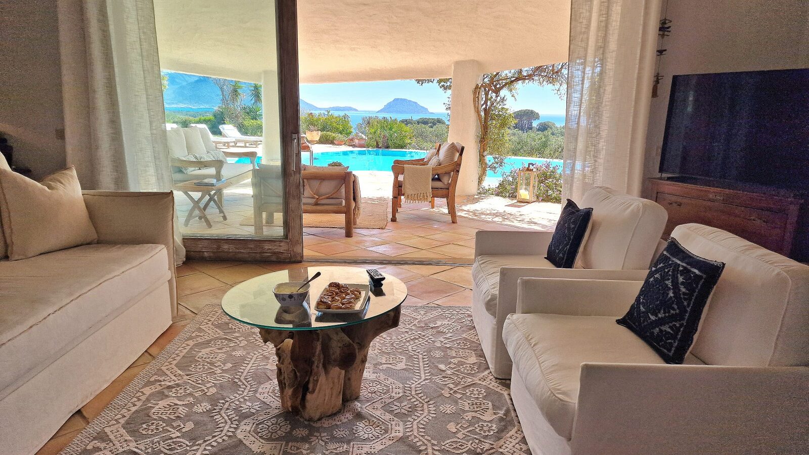 Bright living area